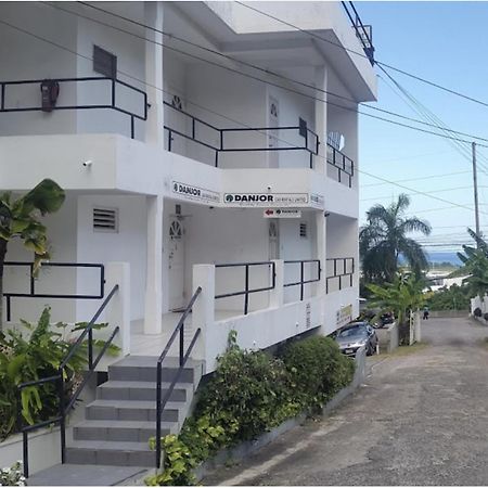 Ridgeway Guest House Montego Bay Exterior photo