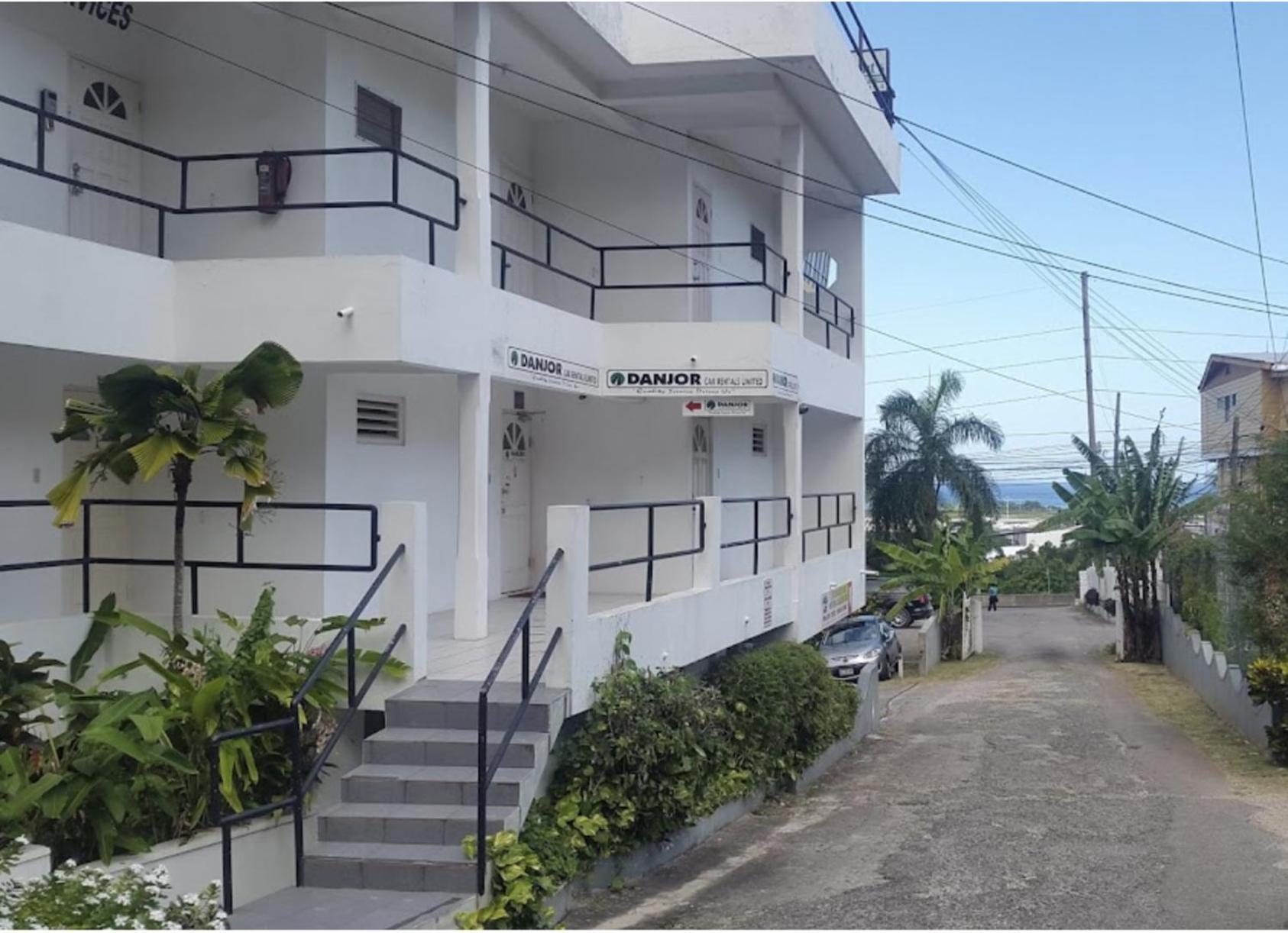 Ridgeway Guest House Montego Bay Exterior photo